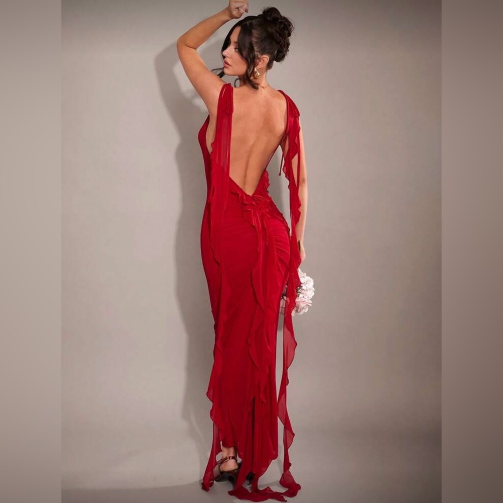 SHEIN Elegant Red Backless Evening Dress